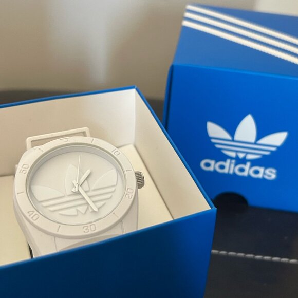 ADIDAS White Watch - Picture 1 of 4